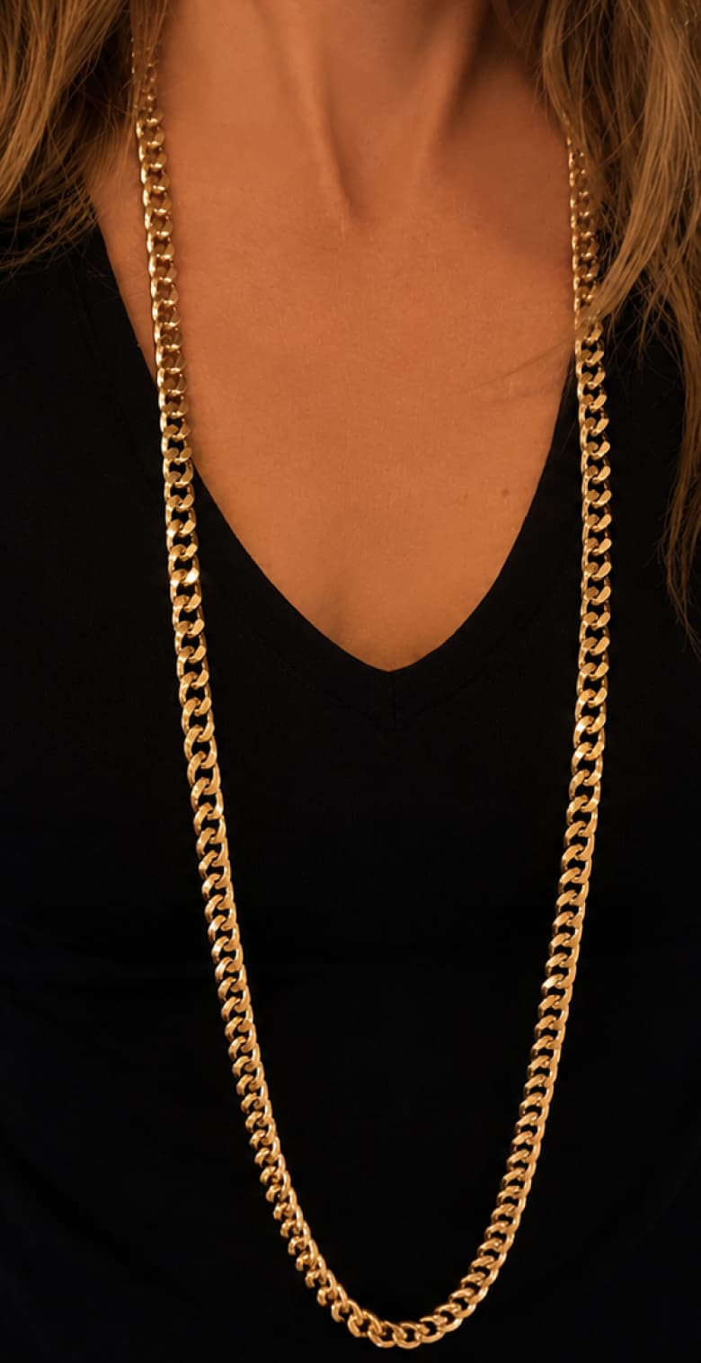 Large diamond cut chain minimal matte gold